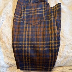 Elegant Plaid Pants in Brown and Blue